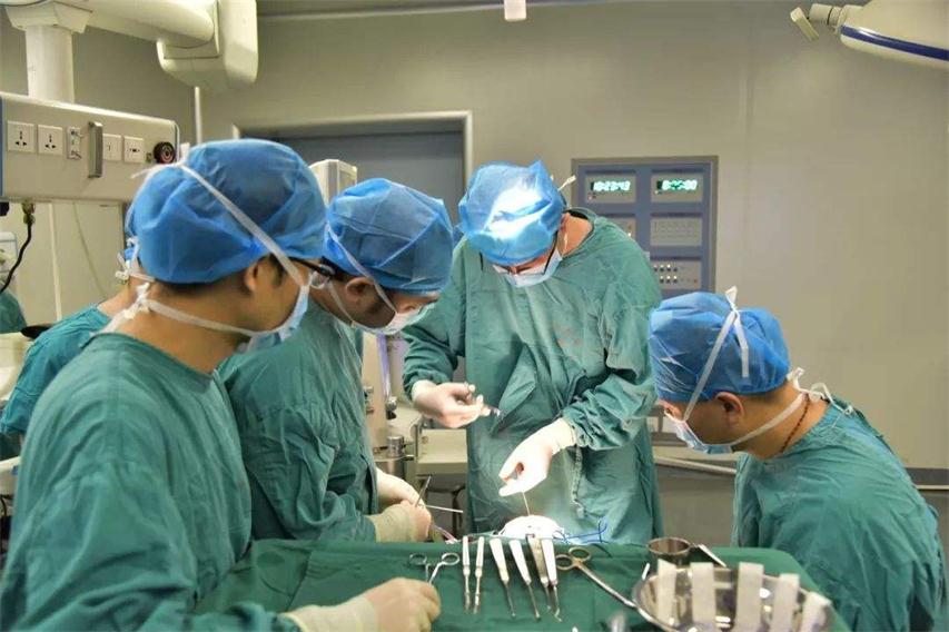 高清混合矩阵拥有多个画面之间肆意切换调度治理职能